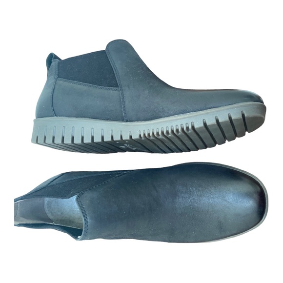 Dansko New Women’s Louisa Bootie Black Leather size 38 - Picture 7 of 12